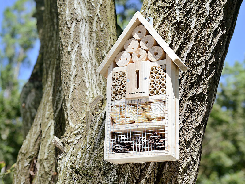 ; Vogel-Nistkasten im Bausatz Vogel-Nistkasten im Bausatz Vogel-Nistkasten im Bausatz 