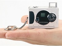 PEARL Mini Digital Kamera 100k